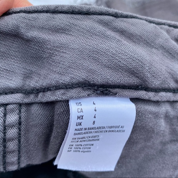 American Eagle Grey Jean Shorts with Button Fly - Picture 4 of 6